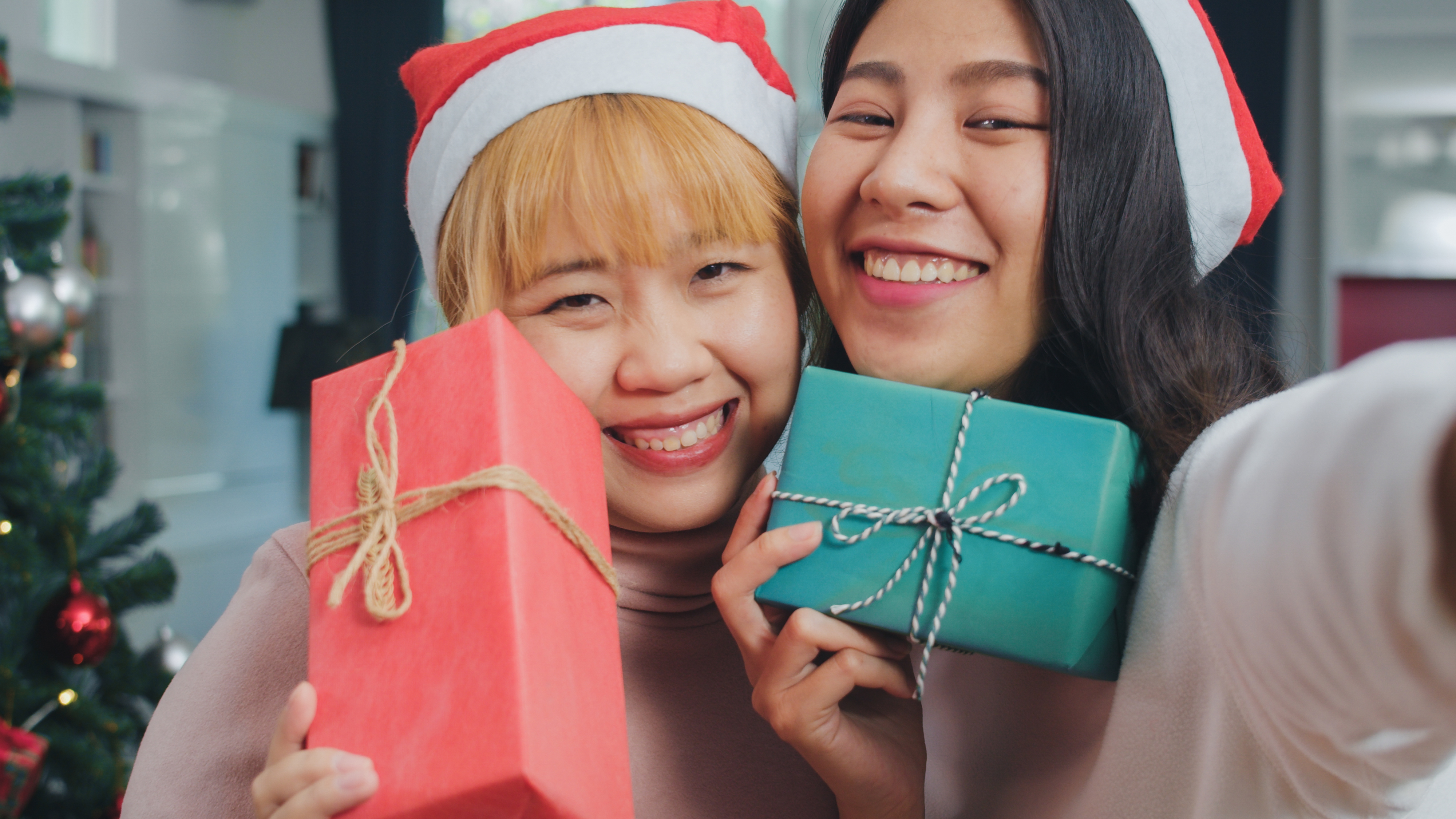 Christmas_Cover.jpg